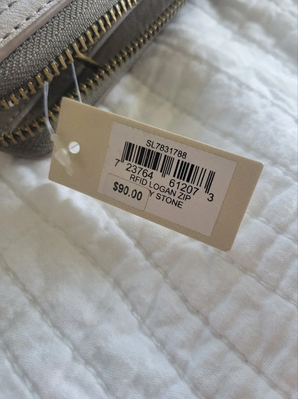 NWT Fossil Women's Logan RFID Zip-Around Wristlet Wallet in Stone - Picture 2 of 9